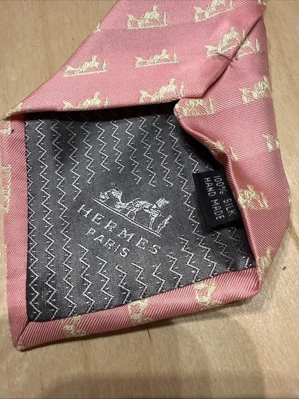 Hermes Pink  Pattern 100 % Silk Tie
